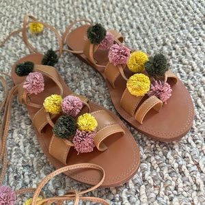 Pull&Bear pom pom flat sandals